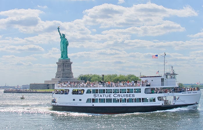 Passeios turísticos de barco em Nova York | Circle Line Sightseeing Cruises