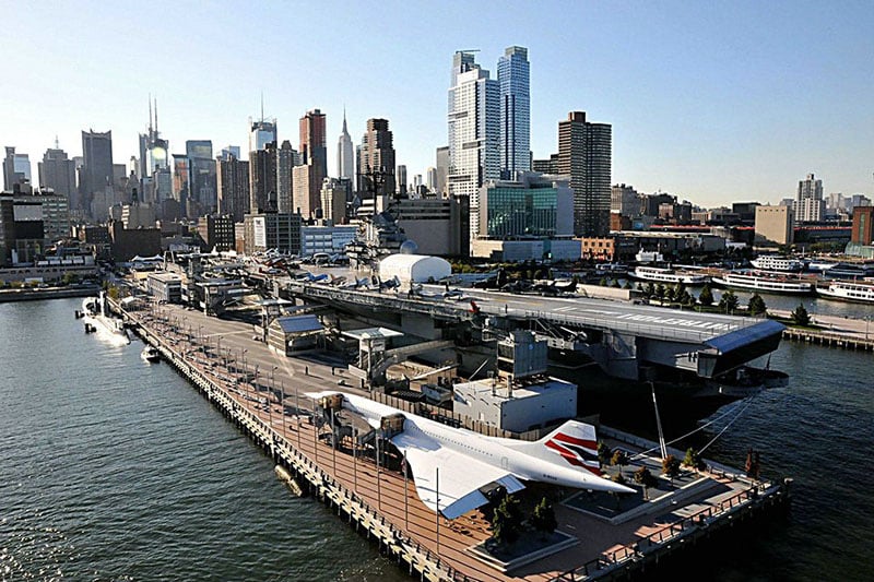 Porta-aviões no Museu Intrepid Sea, Air & Space em Nova York