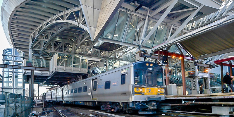 Jamaica Station no distrito de Queens em Nova York