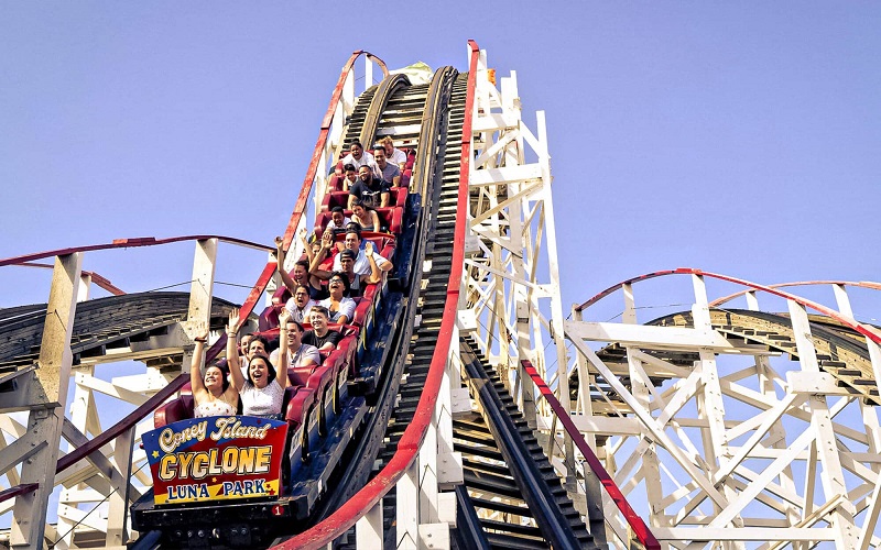 Cyclone no Luna Park em Nova York