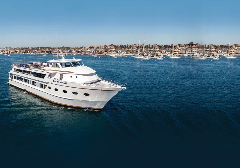 Passeio de barco na cidade de Newport em Rhode Island