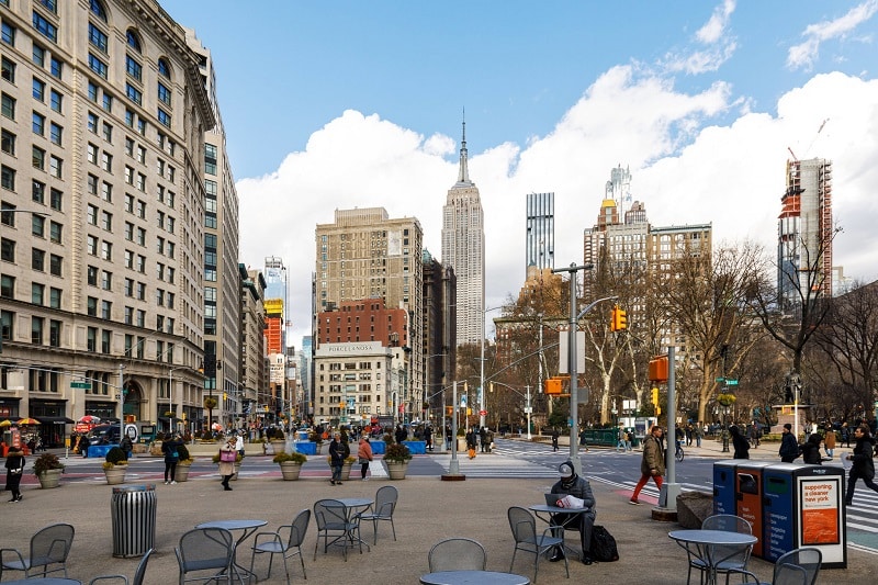 Construções na 5th Avenue em Nova York