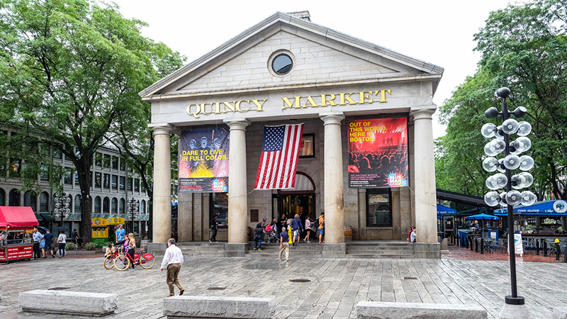 Mercado Quincy Market em Boston