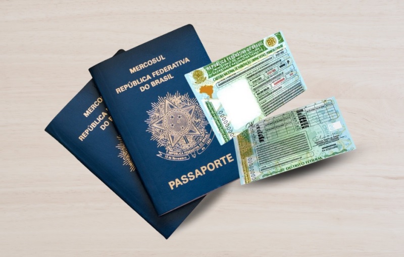 CNH e passaporte