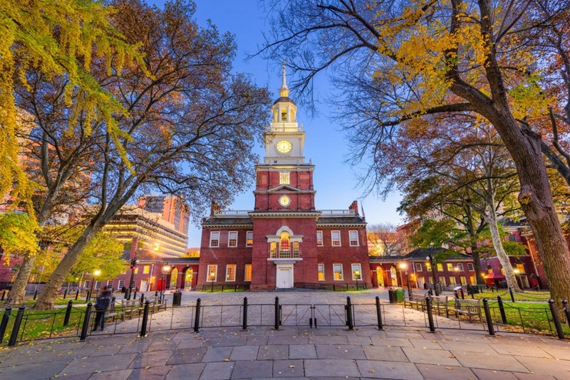 Dia de outono no Independence Hall na Filadélfia