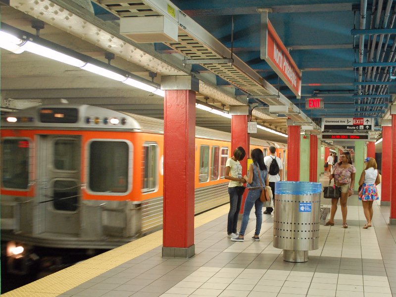 Metrô em movimento na Filadélfia