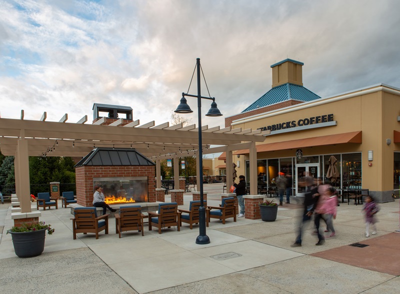 Philadelphia Premium Outlets perto da Filadélfia